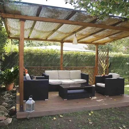 Villa Charming Beachfront With Pool *